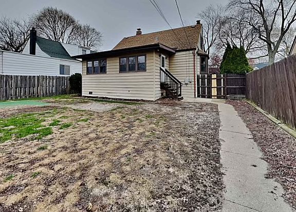 4th image of 1-9207 S 50th Ave #Oak
