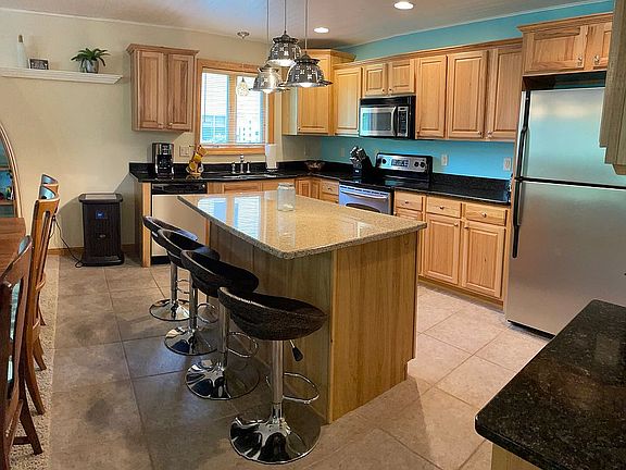 5th image of 1826 Parkland Dr #503