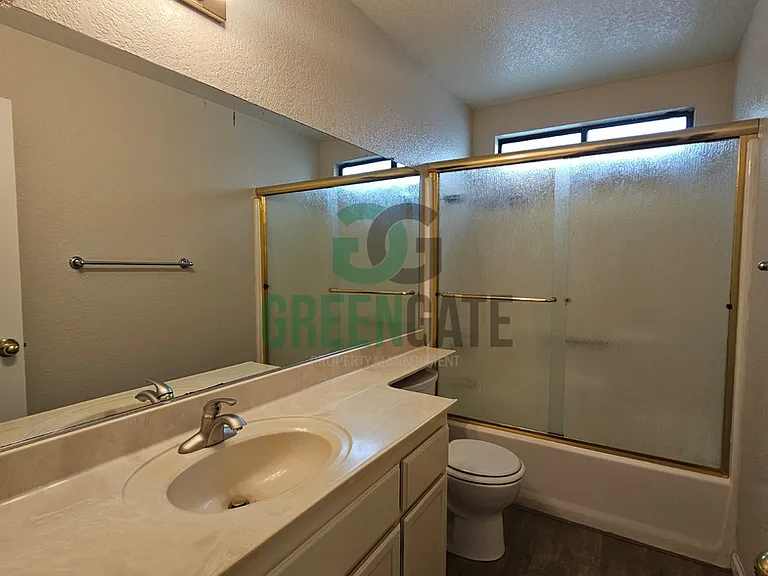1108 Cedar Creek Dr #1 — Photo 26
