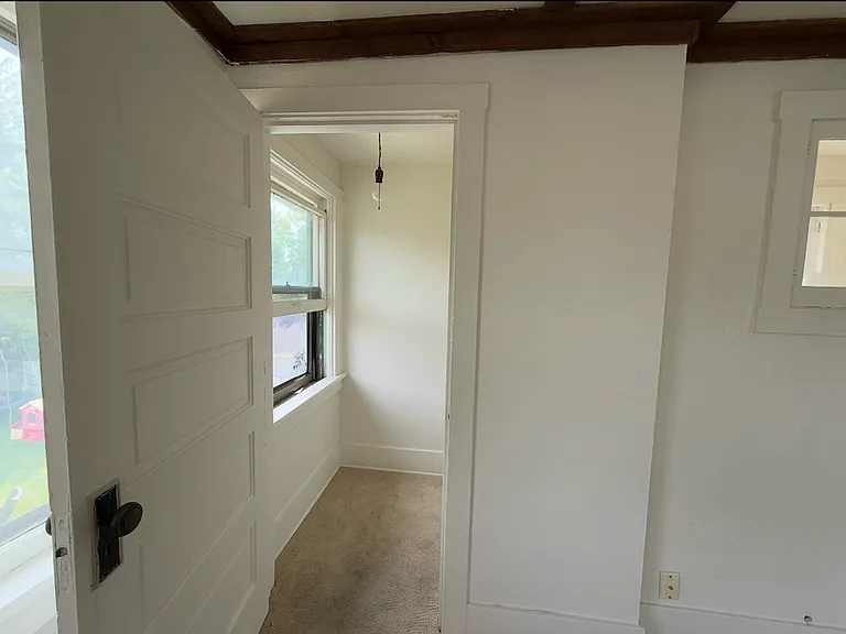 113 S 5th St #3 — Photo 11