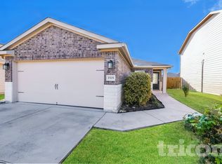 1525 Treeta Trl, Kyle, TX 78640