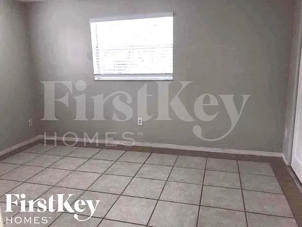 14300 Iroquois Ave — Photo 12