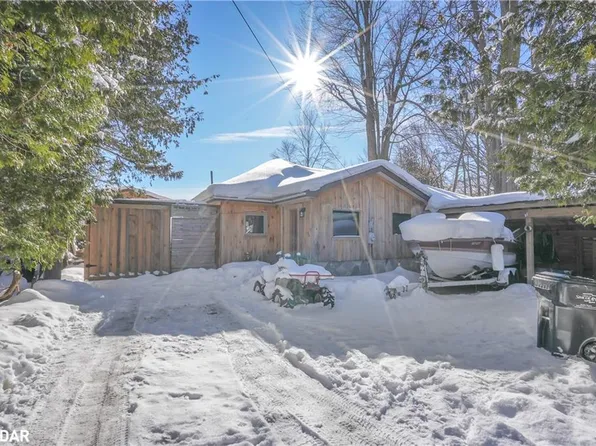 4709 Anderson Ave, Ramara, ON L3V 0S1