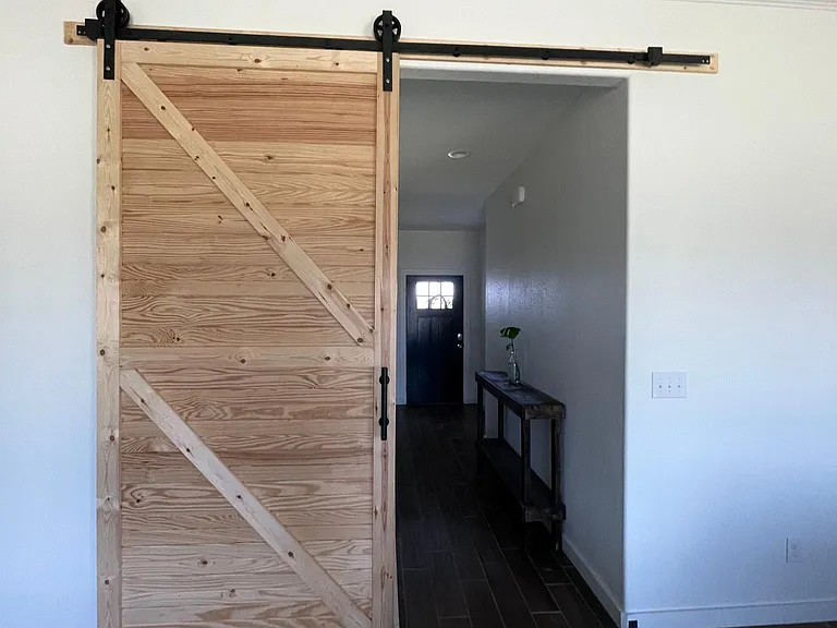 200 Bull Run — Photo 20