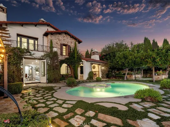 8 Night Sky, Newport Coast, CA 92657