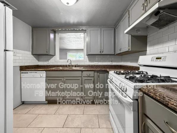 1911 Hearthstone Dr APT 1, Austin, TX 78757