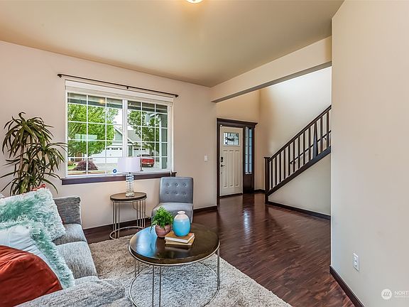5th image of 3008 Pine Creek Drive