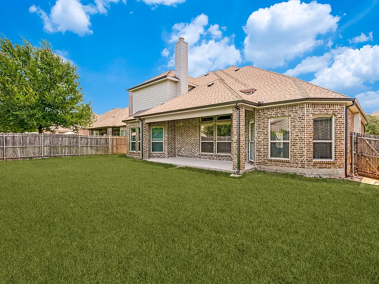 11804 Beckton St — Photo 32