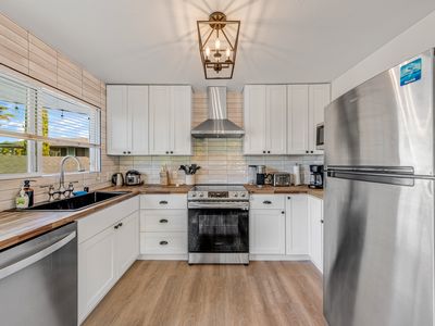 76-6122 Royal Poinciana Pl #2, Kailua Kona, HI, 96740