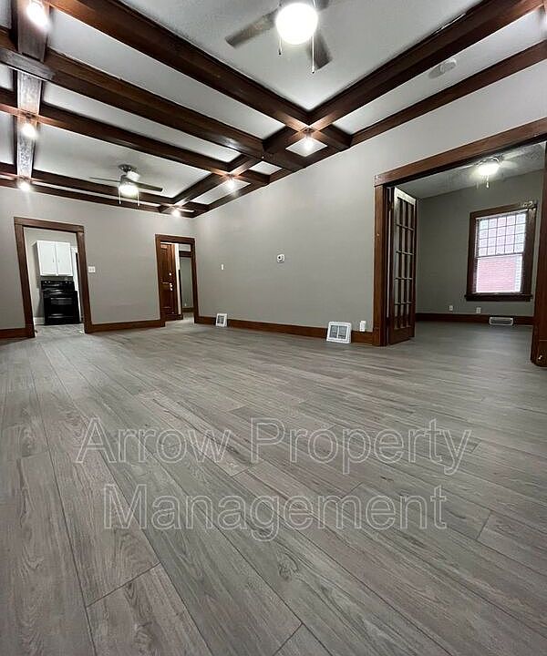 1st image of 2049 Worthington Ave #M