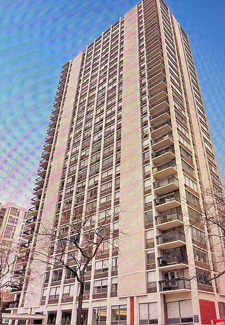 1st image of 1455 N Sandburg Ter APT 802B