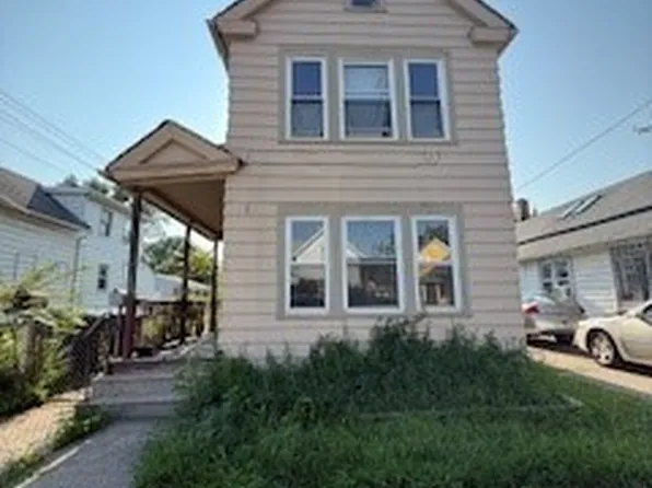 3272 W 50th St, Cleveland, OH 44102