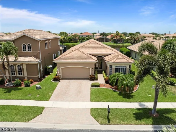 15586 Alton Dr, Fort Myers, FL 33908
