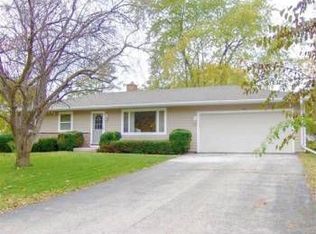121 S Taft Ave, Jefferson, WI 53549