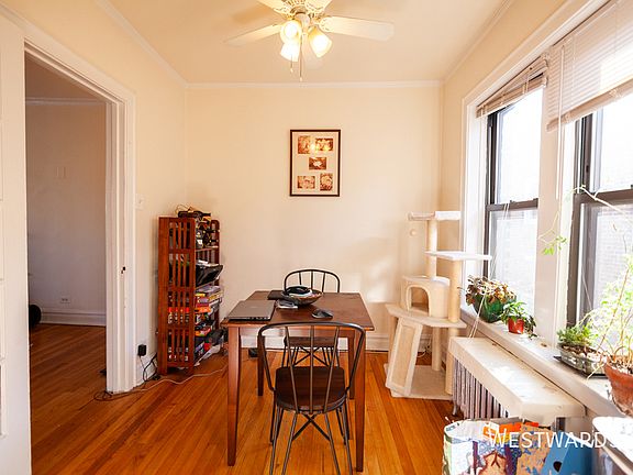 5th image of 1618 W Farwell Ave APT 3A