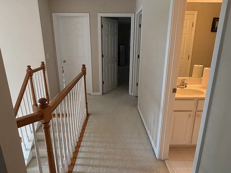 1019 Carroll Ct — Photo 14