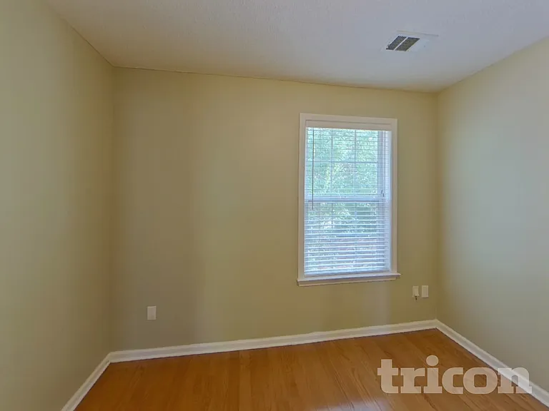 5467 Medlock Corners Dr — Photo 14