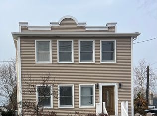 263 S Cherry St, Wallingford, CT 06492