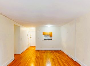 31 Lancaster Ter #106, Brookline, MA 02446