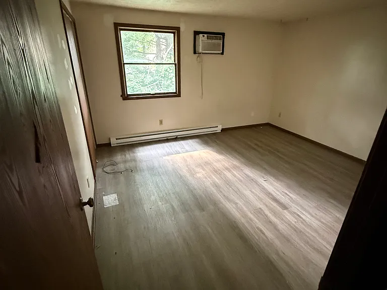 4744 Mohr St NW #5 — Photo 8