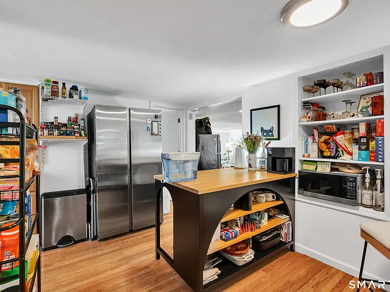 31 Clark St — Photo 17