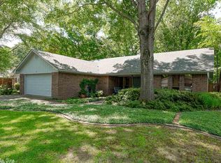 17 Sandstone Dr, Conway, AR 72034