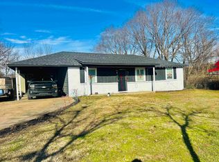 102 12th St, Marked Tree, AR 72365