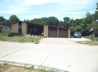 643 Bennett Ave, Oglesby, IL 61348