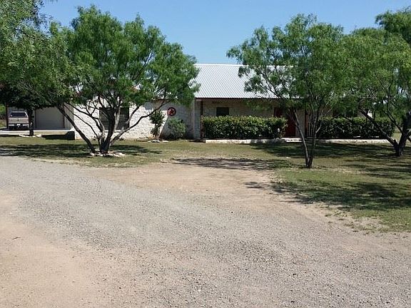 3rd image of 215 Cr 144b