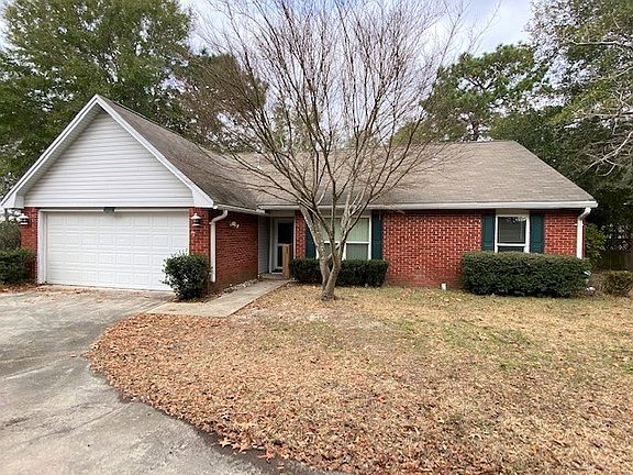 2nd image of 4453 Parkwood Sq