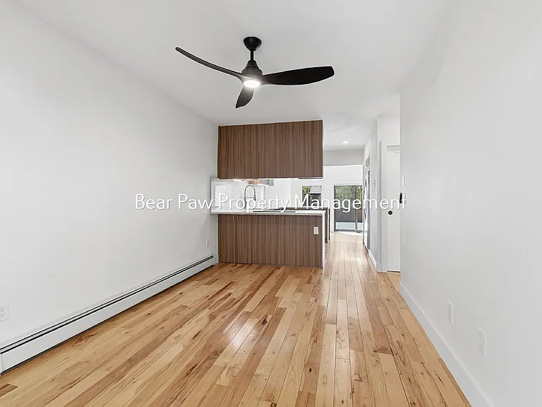 30553 Sun Creek Dr — Photo 17