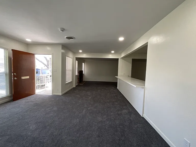 15012 Lambert Rd — Photo 13
