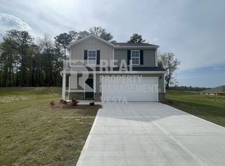 257 Dream Catcher Dr, Lizella, GA 31052