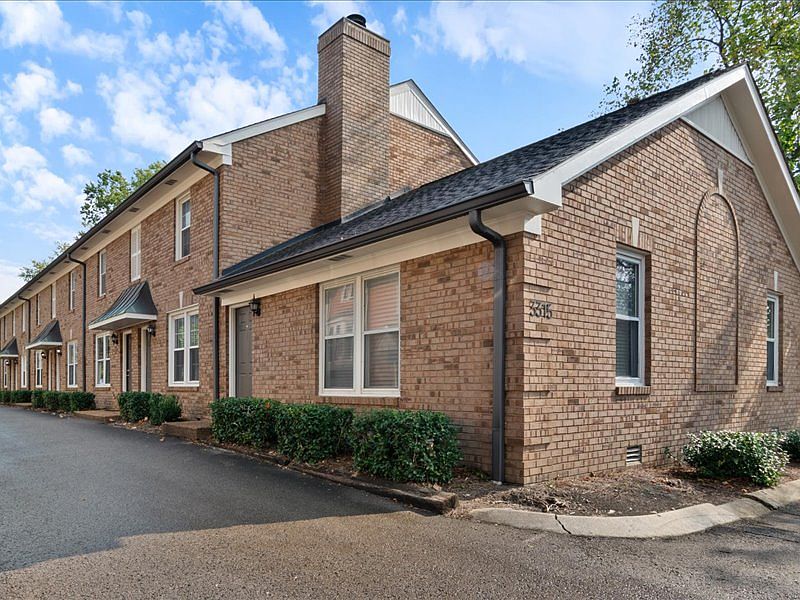 1st image of 3315 Fairmont Dr APT 5