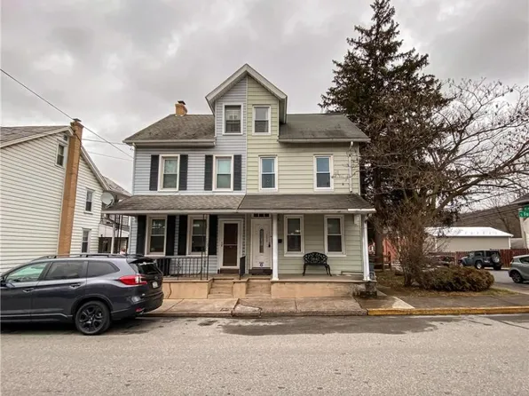 131 S 4th St, Emmaus, PA 18049