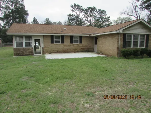 3610 Camden Hwy, Dalzell, SC 29040
