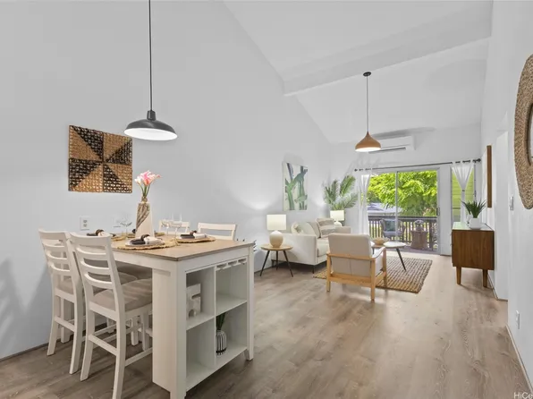 98-597 Kilinoe St APT 10F2, Aiea, HI 96701