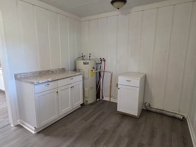 499 Central Ave — Photo 13
