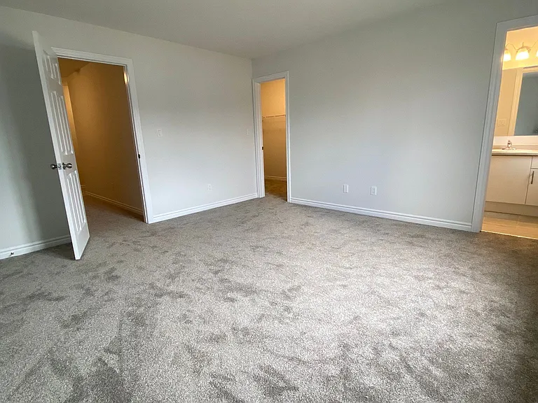 3028 Turner Cres — Photo 15