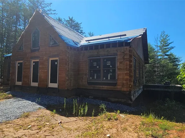 1138 Basile Pl, Collettsville, NC 28611