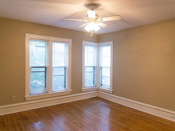 4th image of 803 12th Ave SE