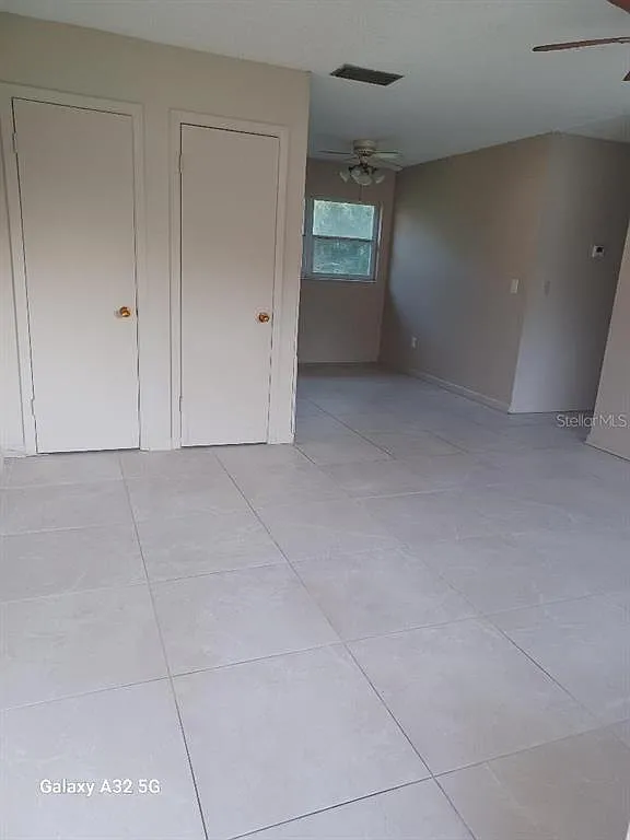 3 bed, 1.5 bath, 1000 sqft, $1,800 — Photo 3