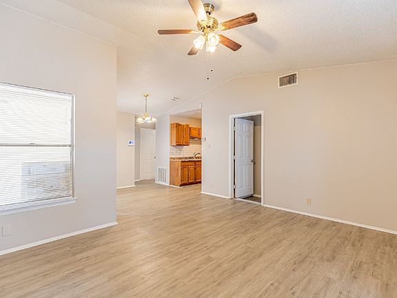 5th image of 4119 Sunrise Crest Dr