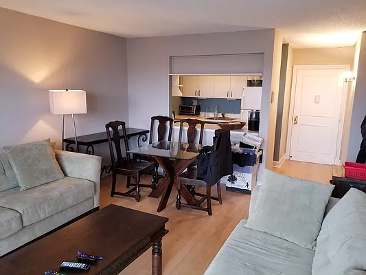 Rented by Compass | media 26