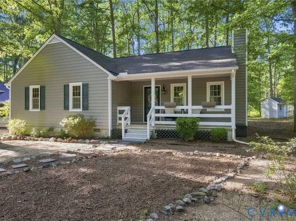 13700 Carriage Creek Pl, Midlothian, VA 23112
