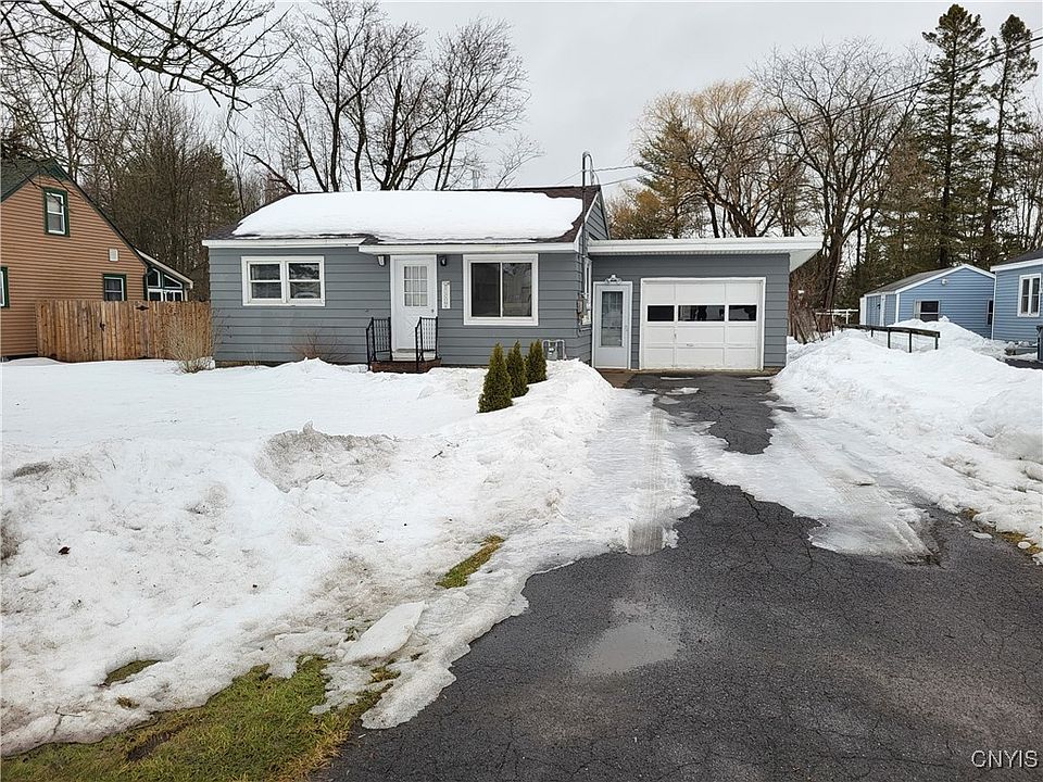 1st image of 5845 Reis Dr