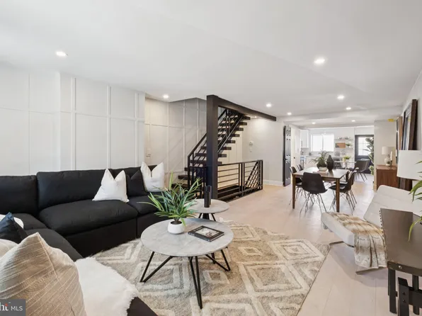 3526 E Thompson St, Philadelphia, PA 19134