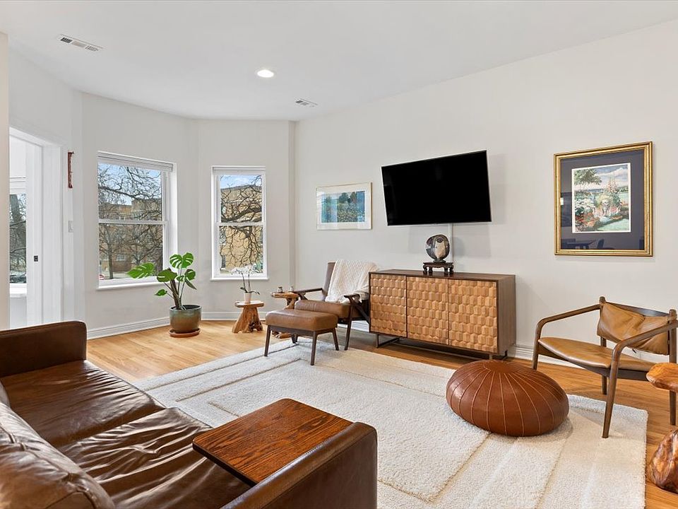 4655 N Winchester Ave #2N, Chicago, IL 60640 | Zillow