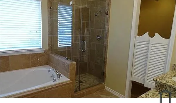 2432 Waterloo Ln — Photo 18