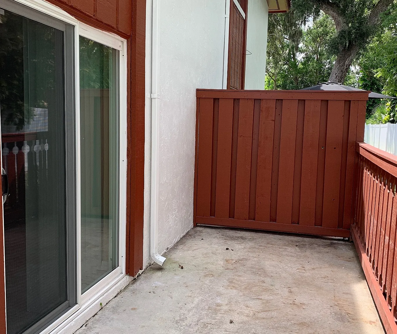 2076 Oak Meadow Cir — Photo 3